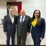 ALCALDESA CARMEN LILIA CANTUROSAS SE REÚNE CON TITULAR NACIONAL DE ADUANAS PARA FORTALECER COMERCIO FRONTERIZO Y SOLUCIONAR LOS CONFLICTOS EN PUENTES.