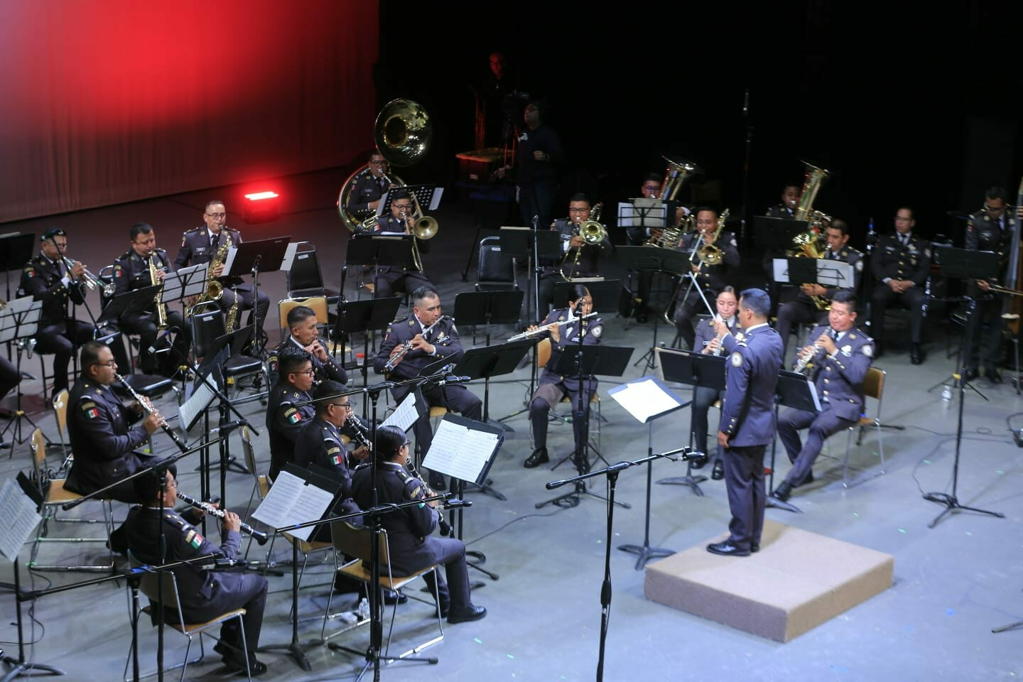 Presenta Guardia Nacional espectáculo de danza y música en el Festival Internacional en la Costa del Seno Mexicano
