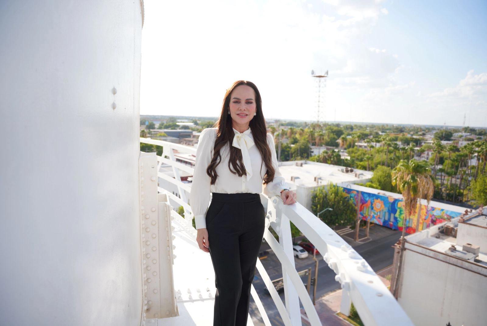 CARMEN LILIA TRANSFORMA UN ÍCONO DE NUEVO LAREDO EN UN REFERENTE DE CIENCIA Y TECNOLOGÍA