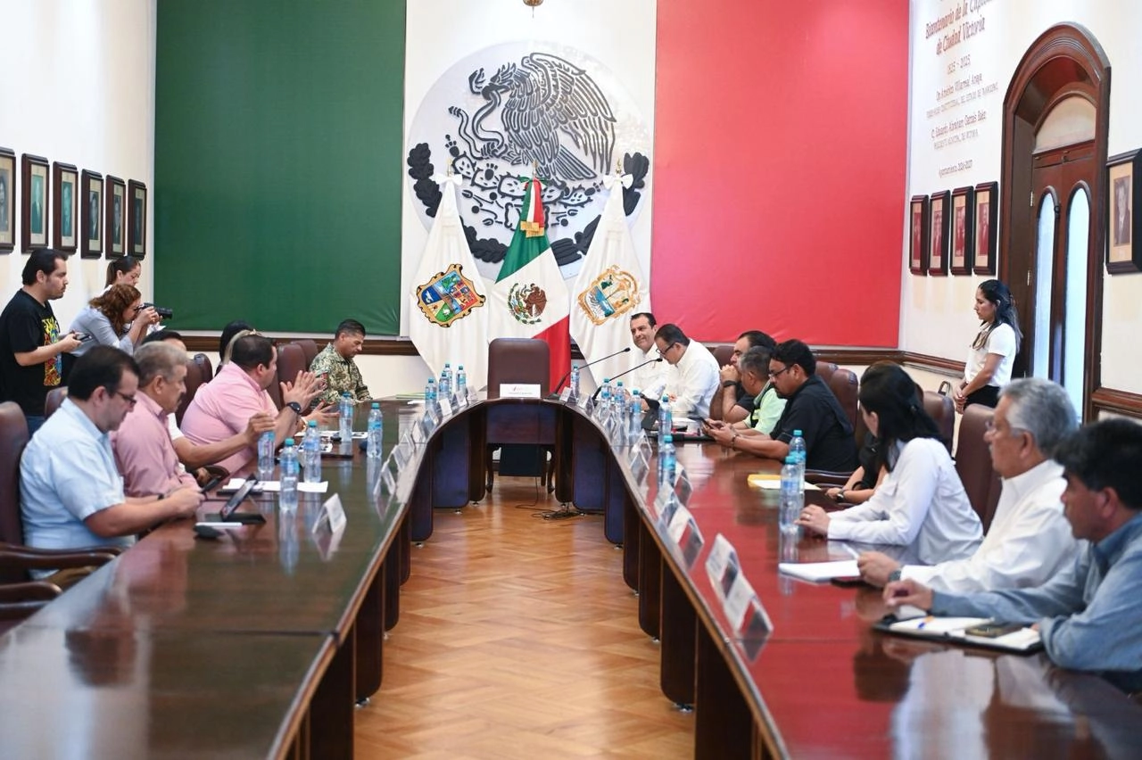 Coordina Hugo Reséndez trabajos de sesión 99 de Mesa de Seguridad.