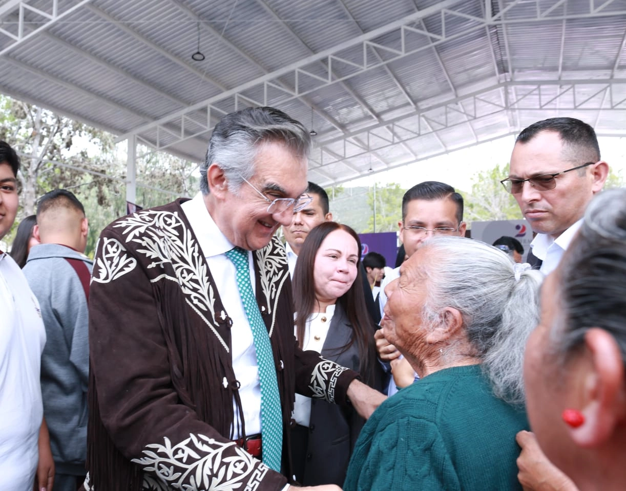 Reitera Américo apoyo a Miquihuana para avanzar en la transformación y bienestar